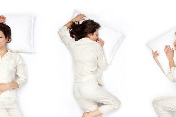 7 Posisi Tidur yang Baik untuk Tulang Belakang