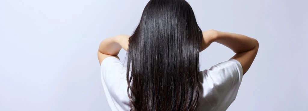10 Cara Membuat Rambut Berkilau Secara Alami