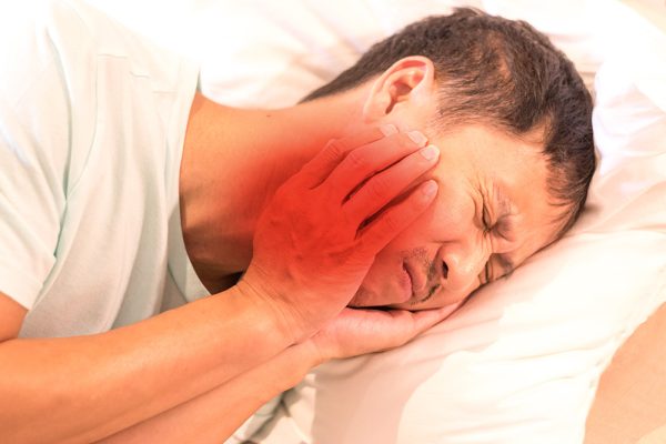 10 Cara Mengatasi Rahang Kaku Saat Bangun Tidur